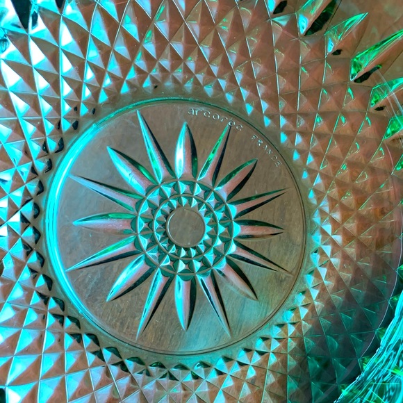 Vintage Arcoroc France emerald green glass salad fruit bowl star diamond pattern - Picture 9 of 9